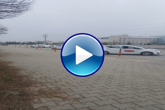 İki Araç Arası Park Etme